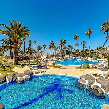 Luxury Altamira Адехе